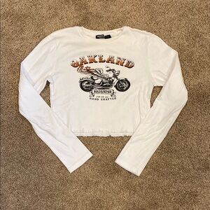 White Graphic Cropped Long Sleeve Shirt